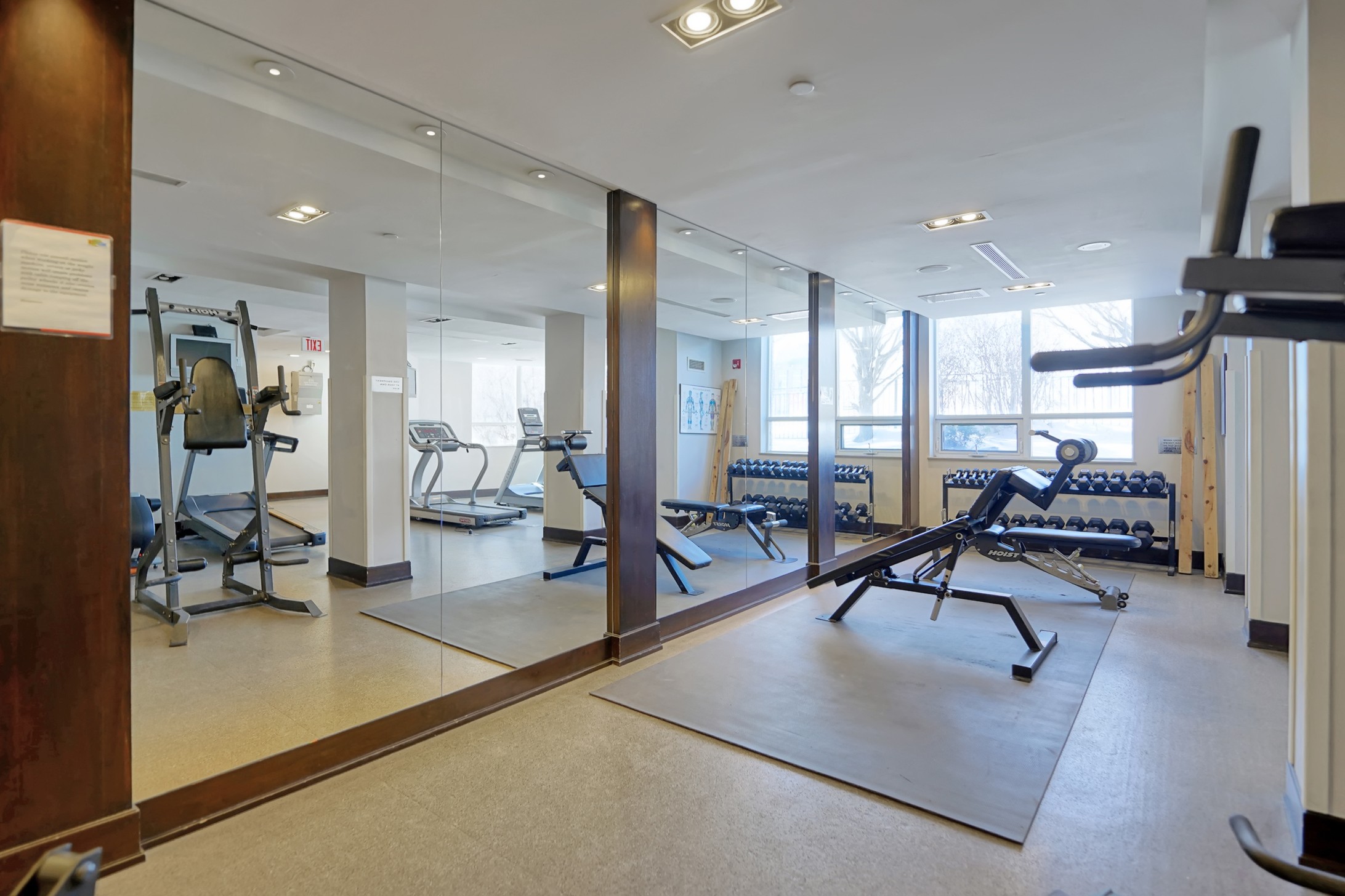 Building gym and fitness centre
